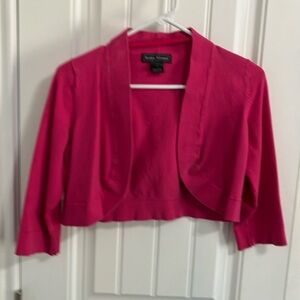 Jessica Howard Cropped Cover